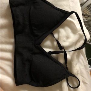 size 4 black lululemon bra